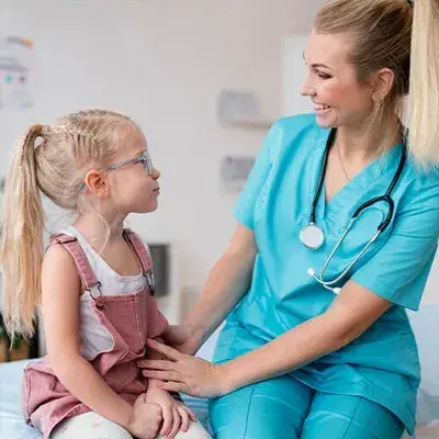 Pädiatrische Neurochirurgie in der Türkei 2026