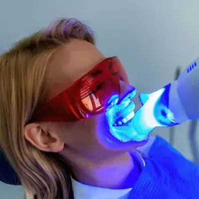 Blanchiment des dents en Turquie